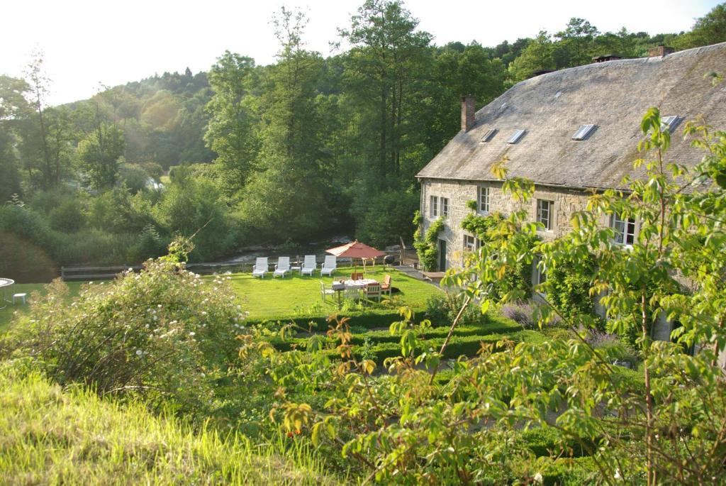 B&B Le Moulin De Resteigne Exterior photo